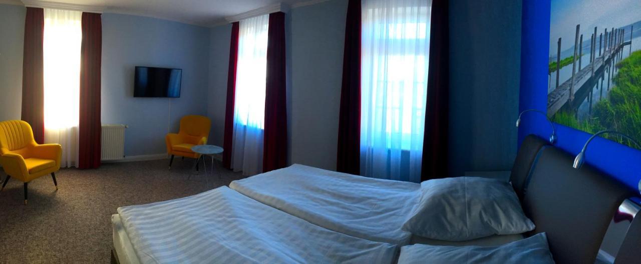 Seehotel Louise Dannenwalde Ngoại thất bức ảnh