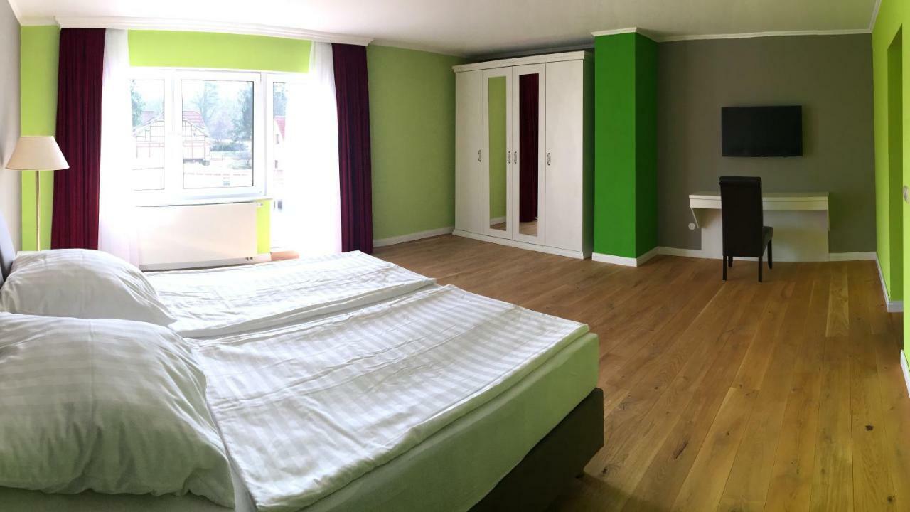 Seehotel Louise Dannenwalde Ngoại thất bức ảnh