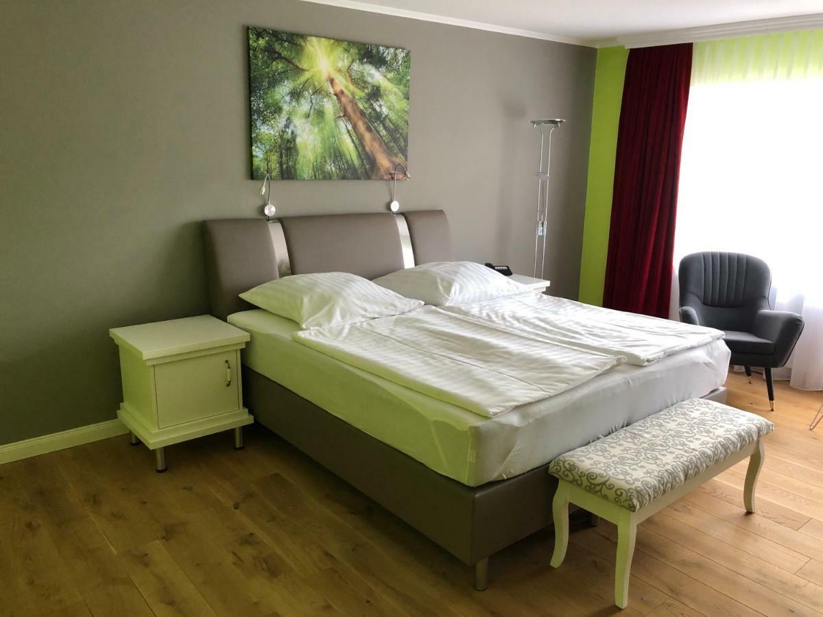 Seehotel Louise Dannenwalde Ngoại thất bức ảnh